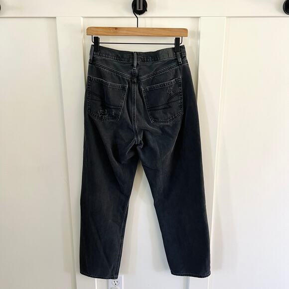 American Eagle Highest Rise 90s Boyfriend Distressed Black Jeans Women's 6 - Picture 3 of 7